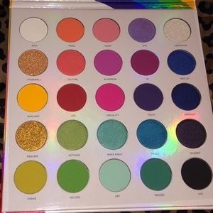 Morphe 25L Live in Color